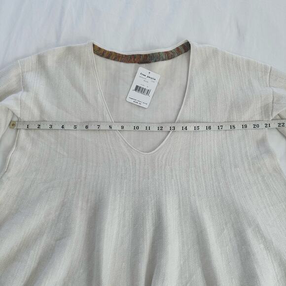 Free People Cotton Linen V Neck Knit Sweater Oversized Bell Sleeves Size M - Picture 5 of 7